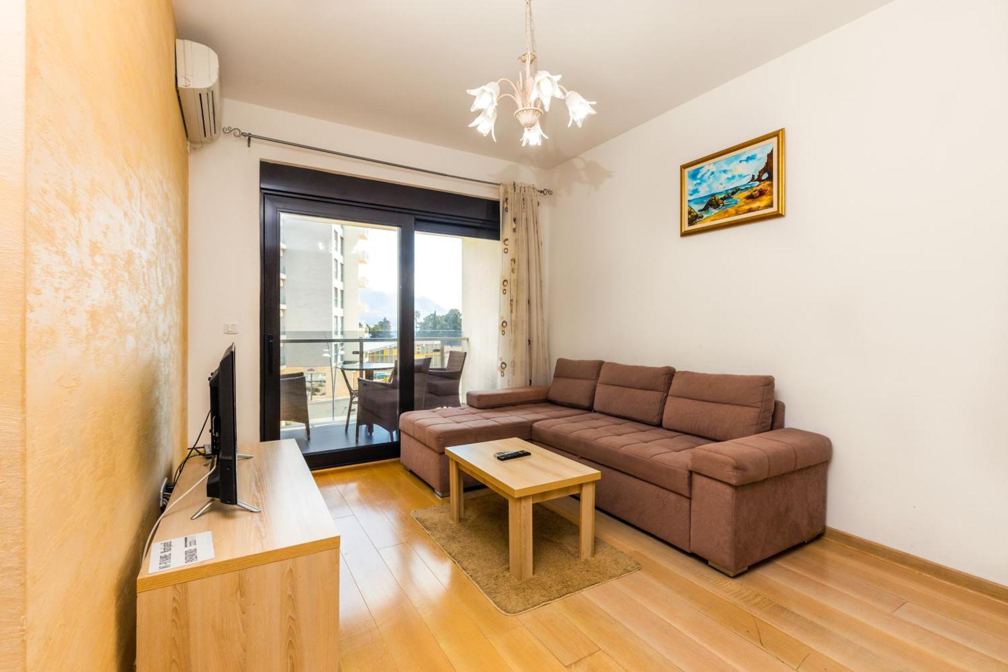 Daire Sea View Perovic *