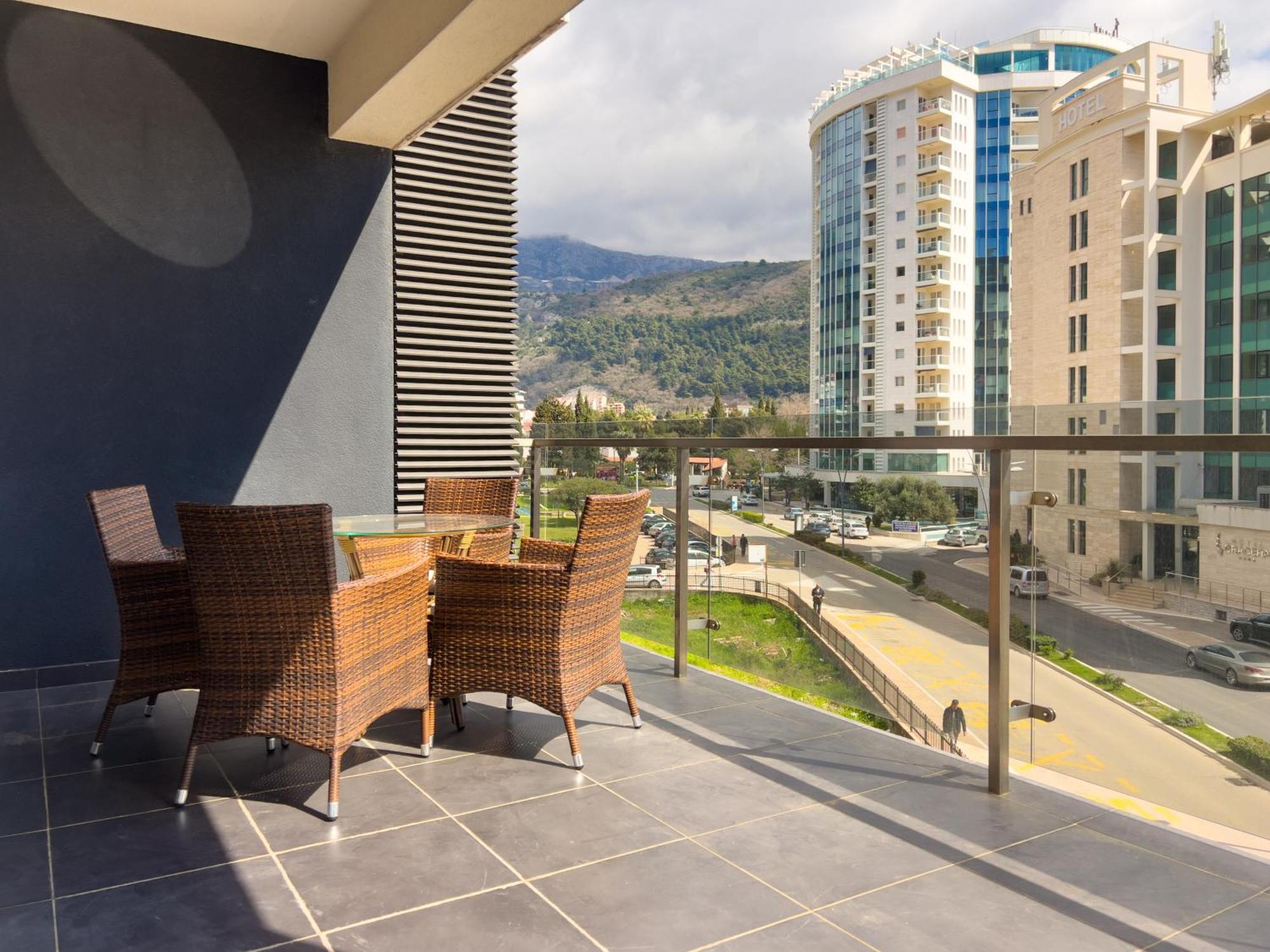 Daire Sea View Perovic *
